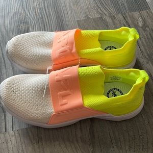 NEVER WORN APL sneakers size 6.5